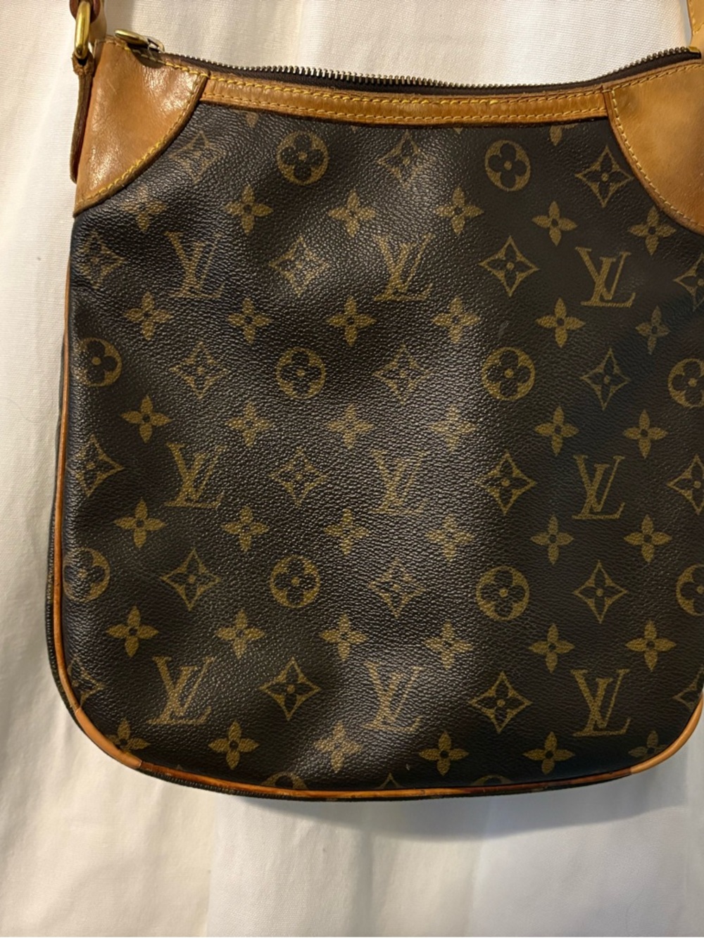 Louis Vuitton Monogram Odeon PM Crossbody Bag with Tan Trim - Picture 3 of 6